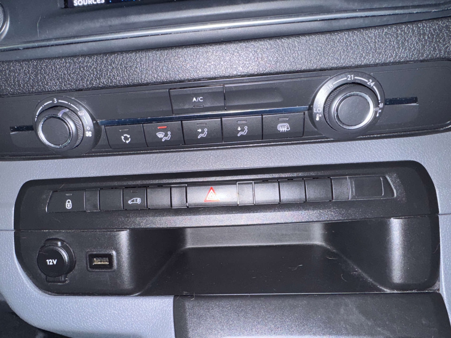 Used Peugeot Expert 2022 for sale - 77636194: Photo 17