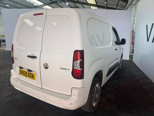 Used Vauxhall Combo 2019 for sale - 76184949: Photo 9