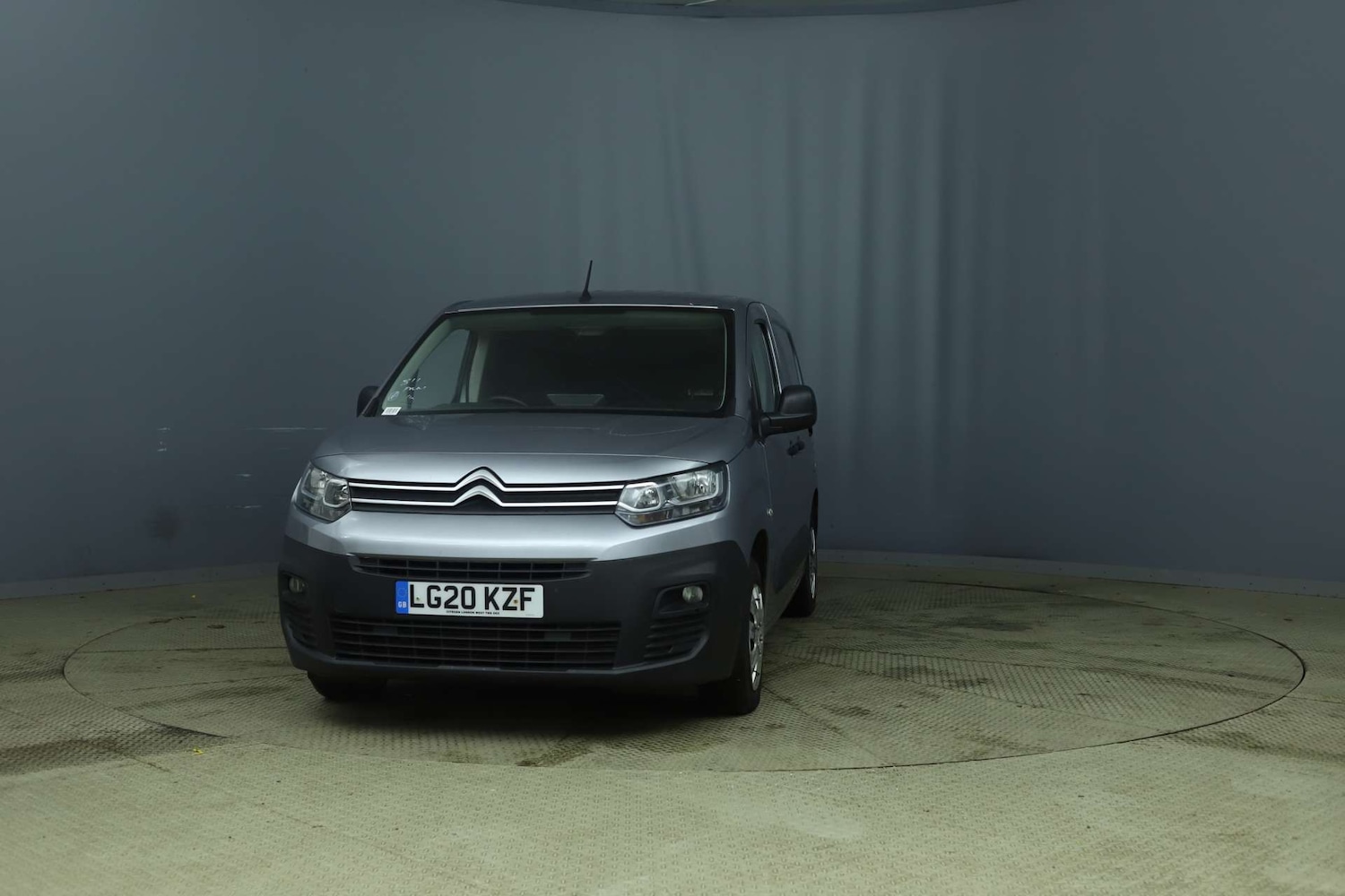 Used Citroen Berlingo 2020 for sale - 77366824: Photo 2