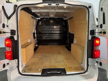 Used Vauxhall Vivaro 2022 for sale - 79140176: Photo