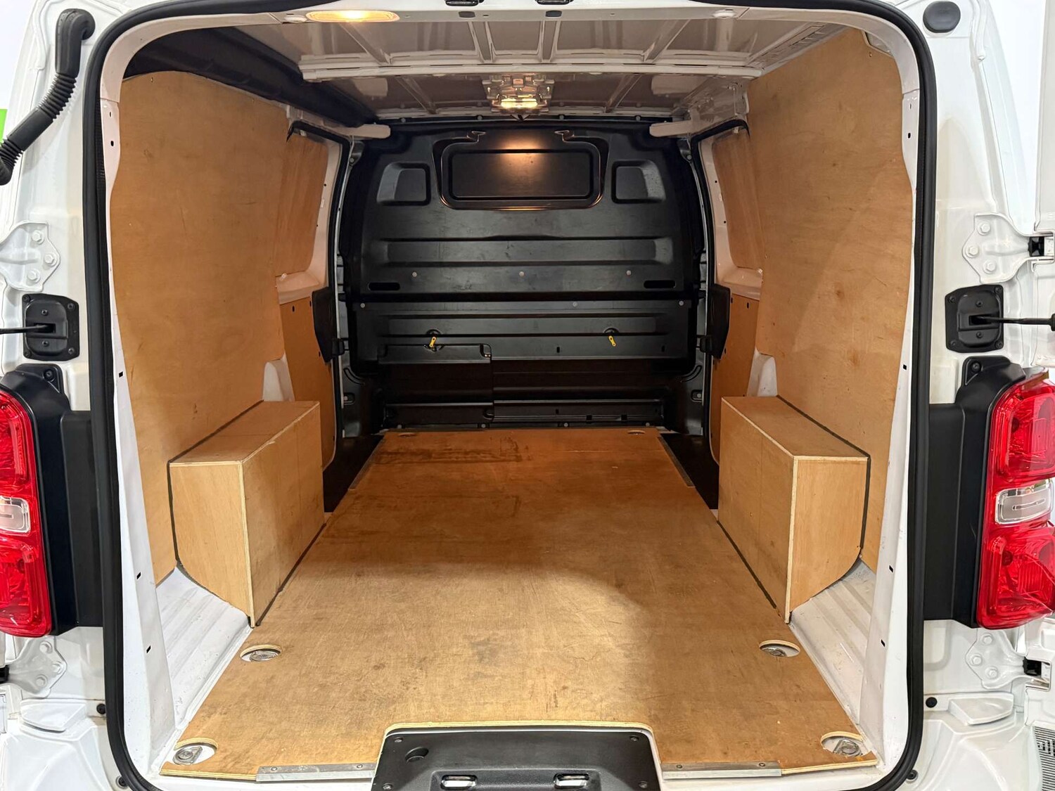 Used Vauxhall Vivaro 2024 for sale - 77434637: Photo 43