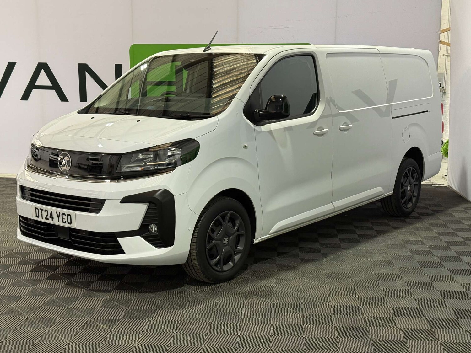 Used Vauxhall Vivaro 2024 for sale - 77434637: Photo 7