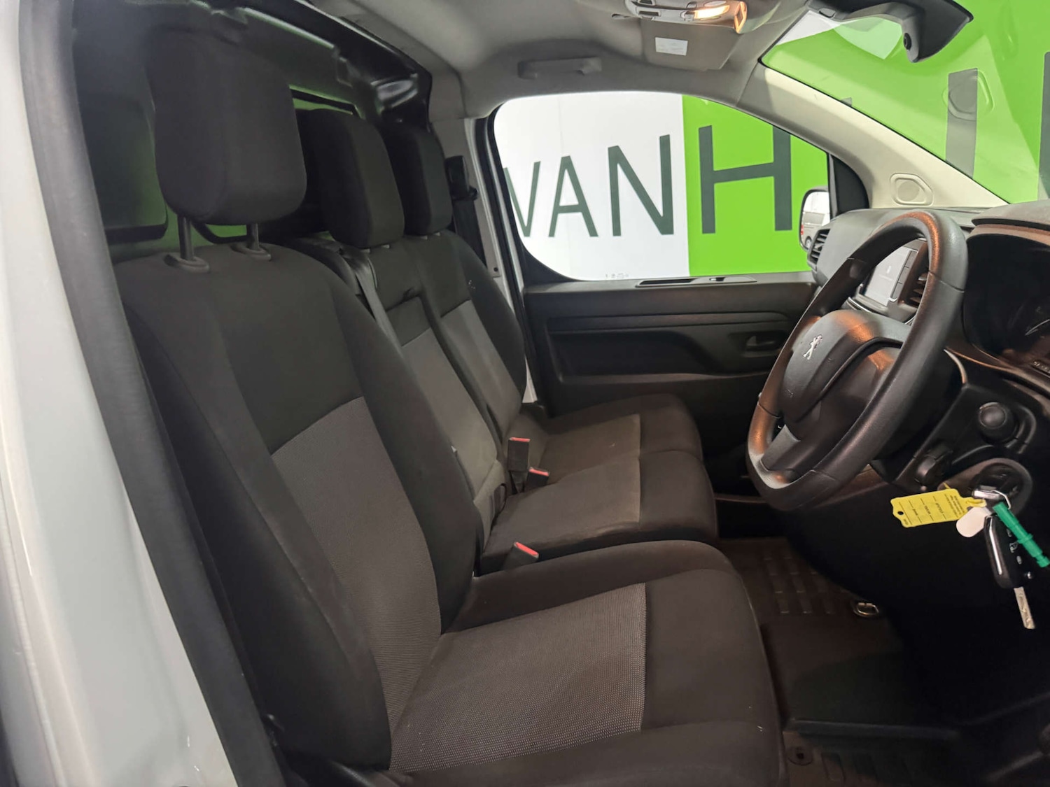 Used Peugeot Expert 2023 for sale - 78182136: Photo 10