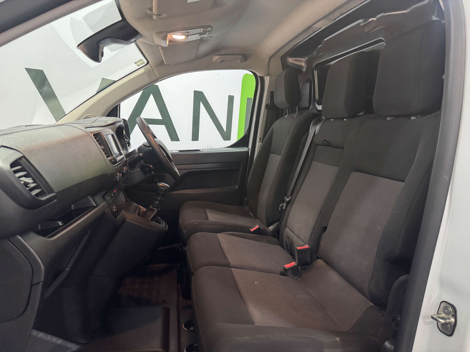 Used Peugeot Expert 2023 for sale - 78182136: Photo 18