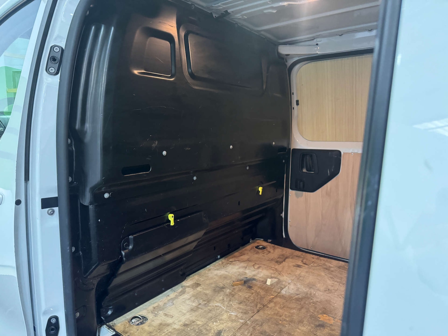 Used Peugeot Expert 2023 for sale - 78182136: Photo 28