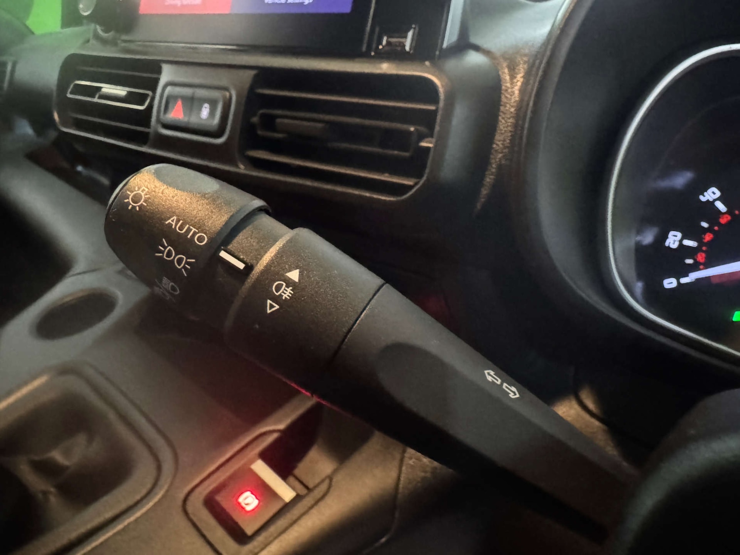 Used Citroen Berlingo 2023 for sale - 77127315: Photo 15