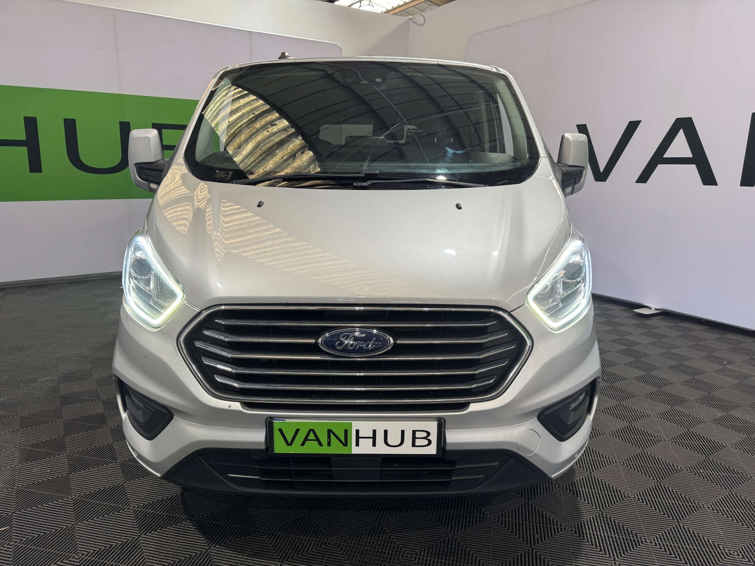 Used Ford Tourneo Custom 2021 for sale - 76100788: Photo 2