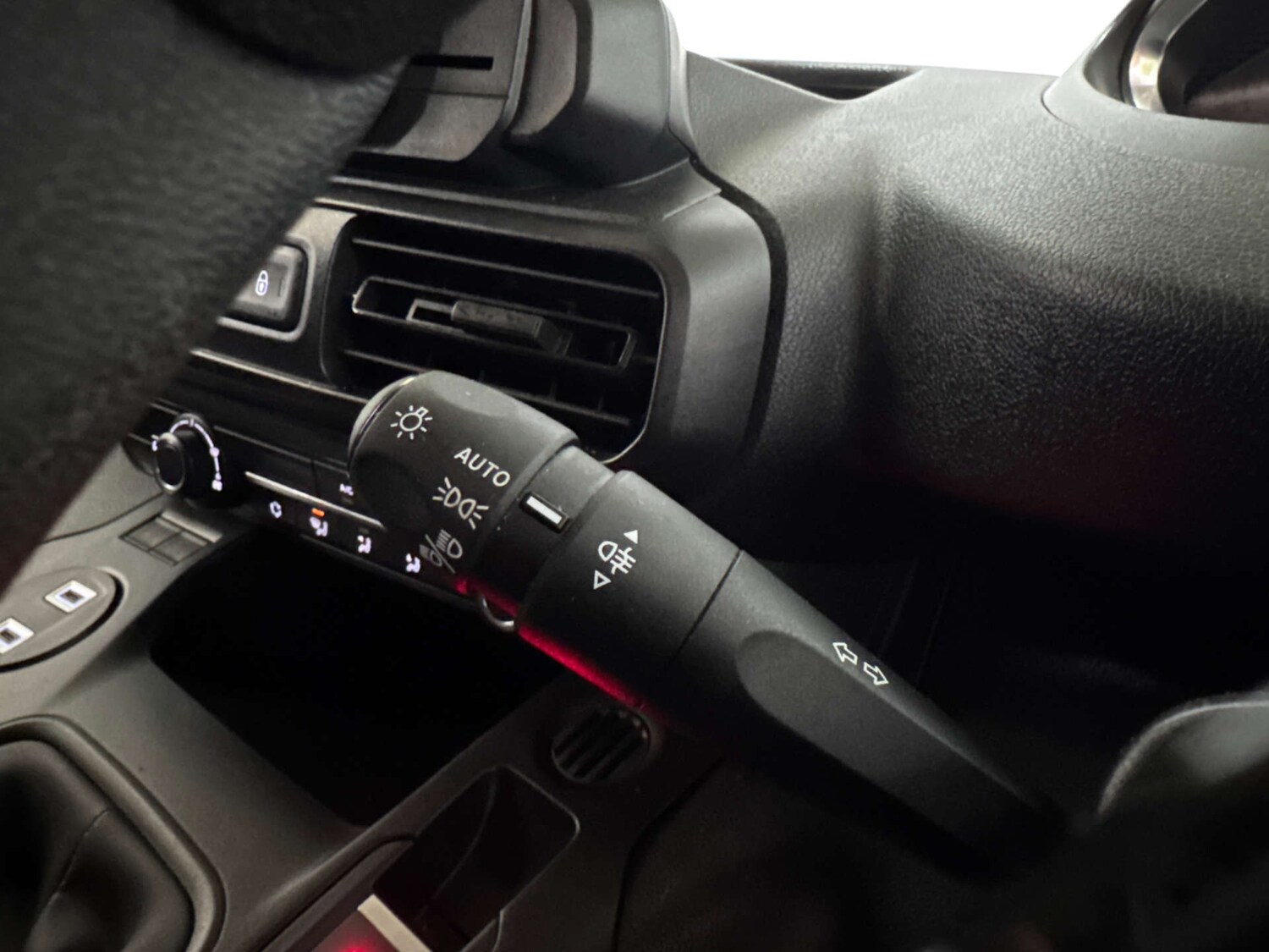 Used Peugeot Partner 2024 for sale - 78106738: Photo 18