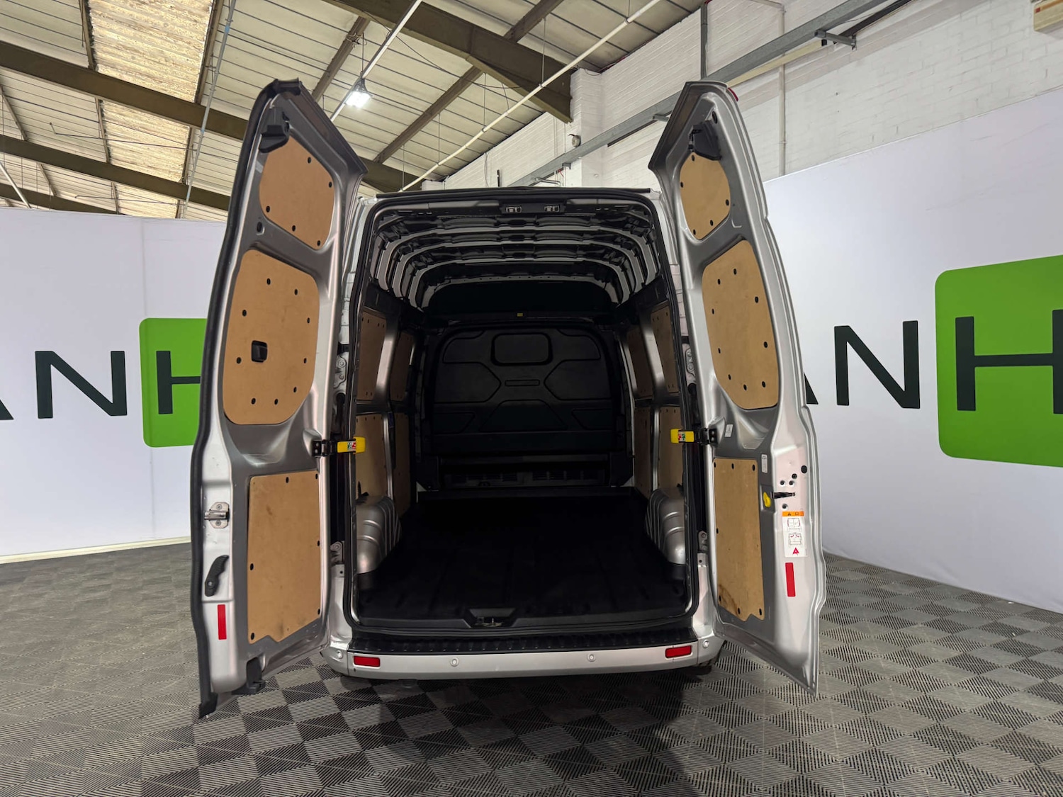 Used Ford Transit Custom 2023 for sale - 77690703: Photo 3