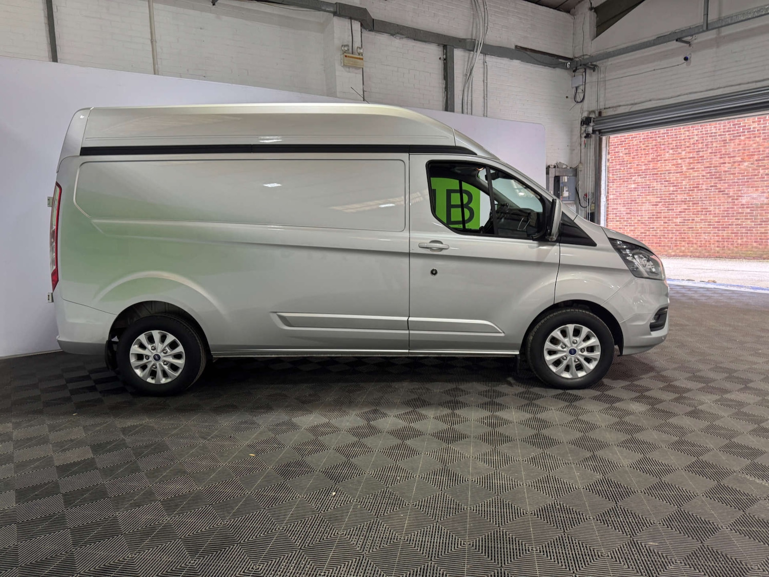 Used Ford Transit Custom 2023 for sale - 77690703: Photo 8