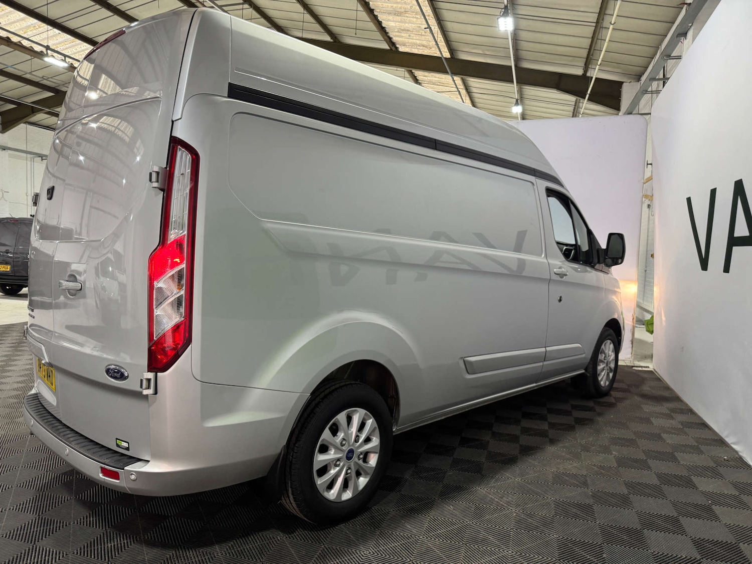 Used Ford Transit Custom 2023 for sale - 77690703: Photo 9