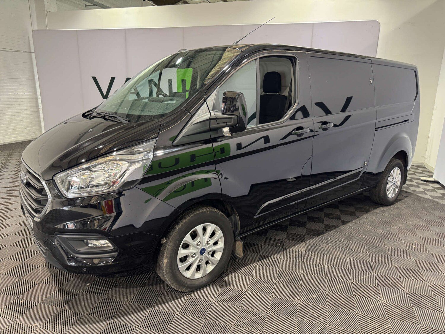 Used Ford Transit Custom 2023 for sale - 76091323: Photo 37