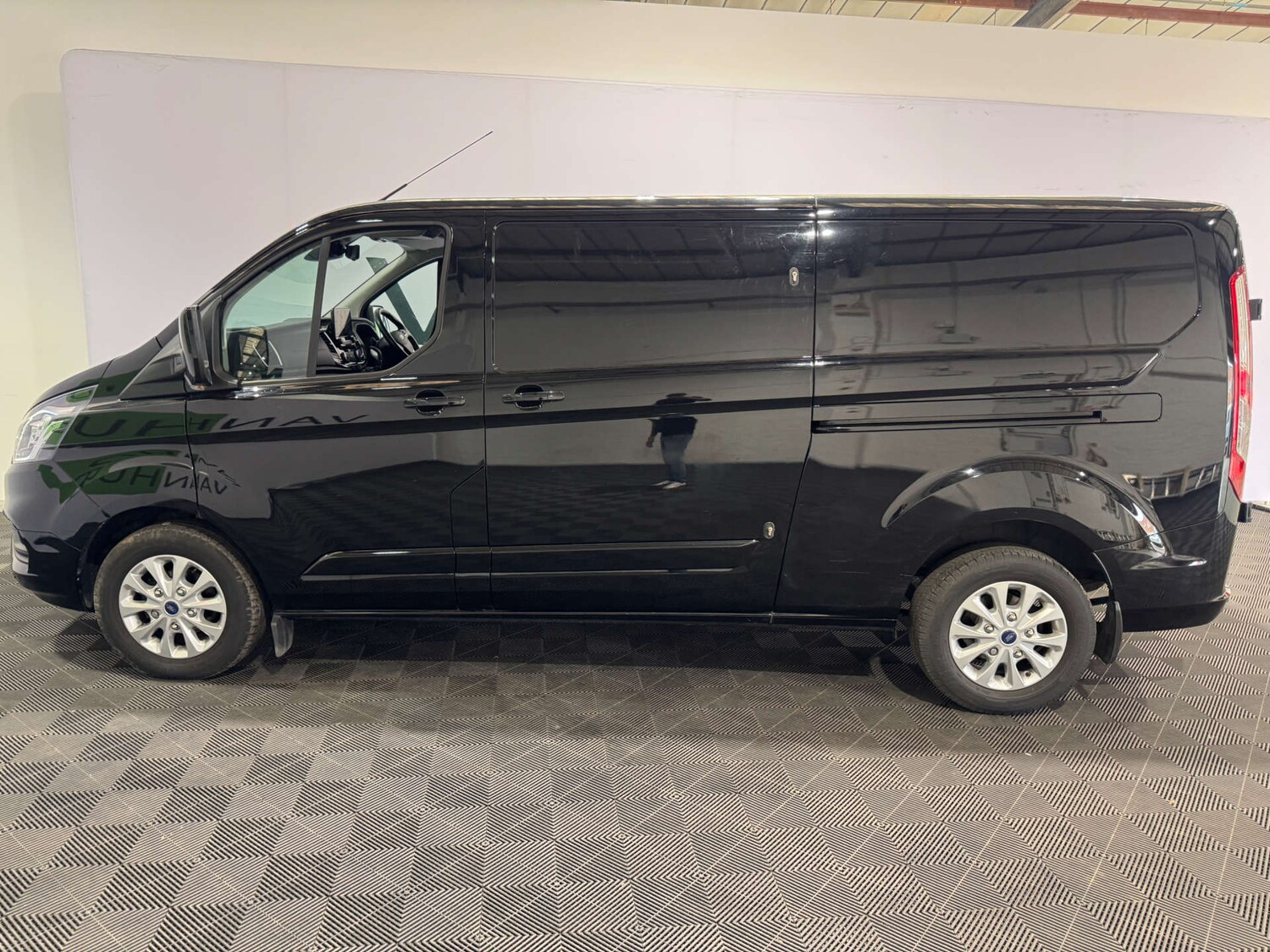 Used Ford Transit Custom 2023 for sale - 76091323: Photo 4