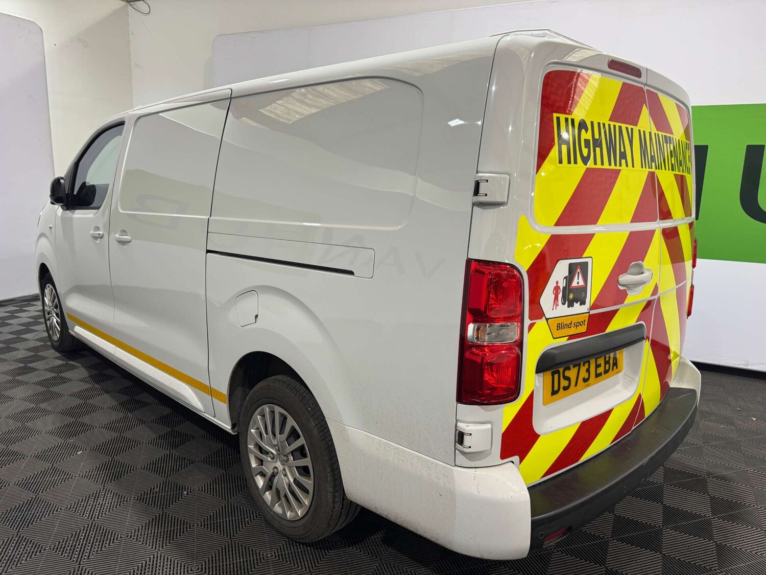 Used Vauxhall Vivaro 2023 for sale - 76601972: Photo 4