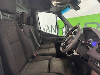 Used Mercedes-Benz Sprinter 2023 for sale - 79885862: Photo