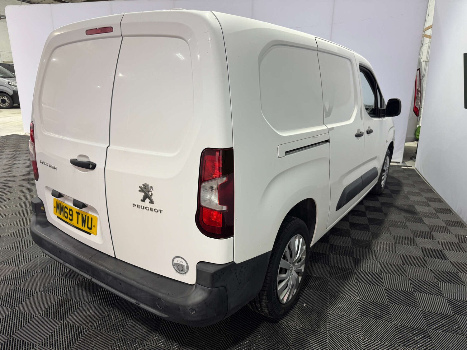 Used Peugeot Partner 2020 for sale - 76602024: Photo 12