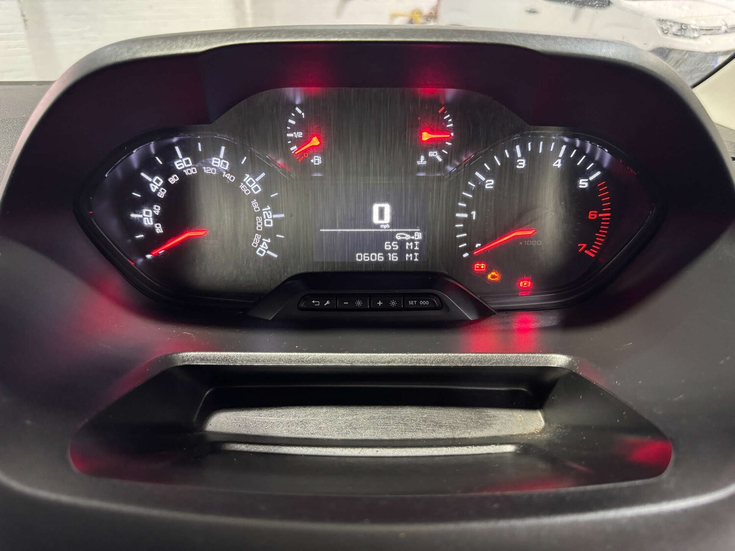 Used Peugeot Partner 2020 for sale - 76602024: Photo 21