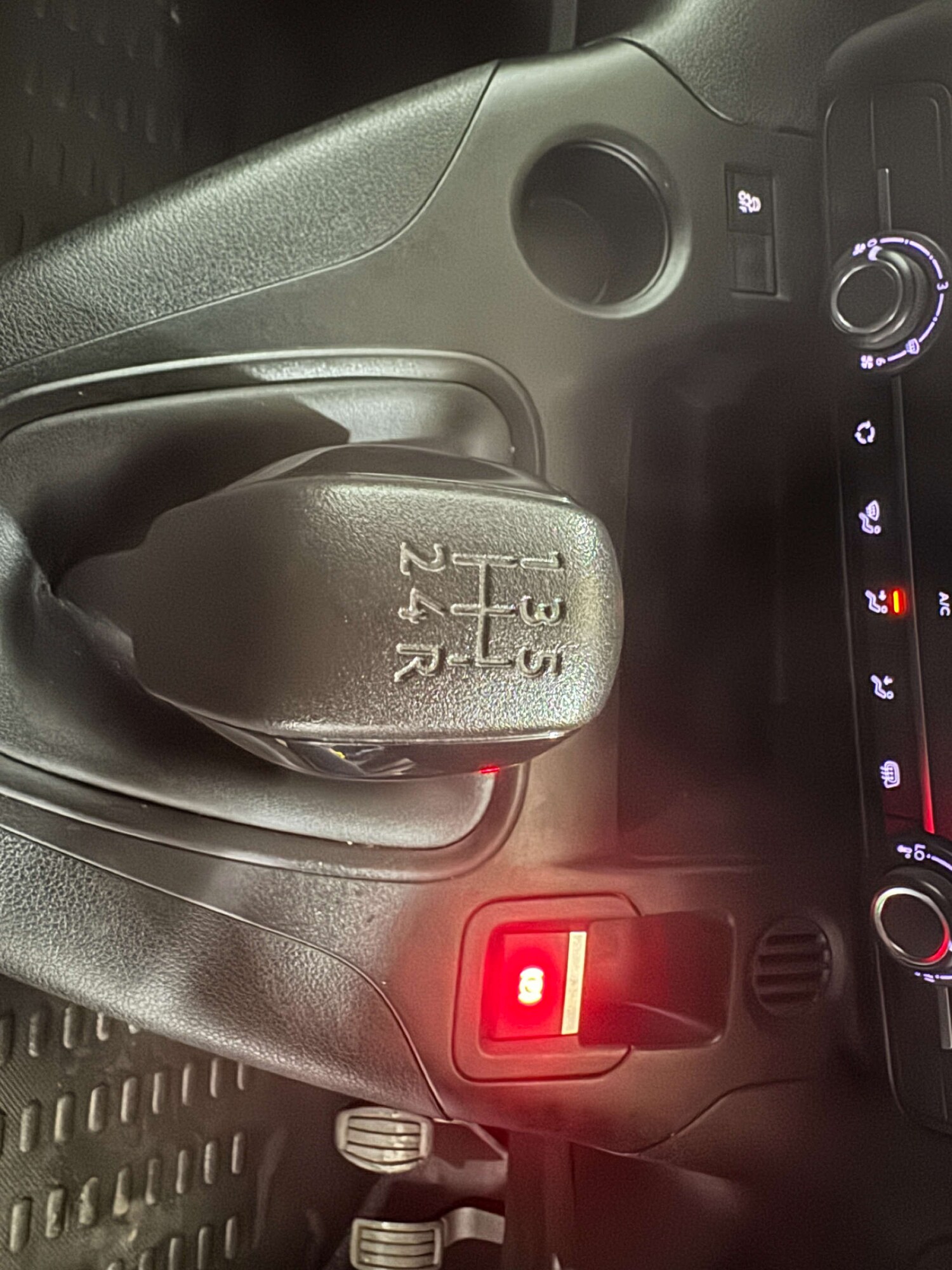 Used Peugeot Partner 2020 for sale - 76602024: Photo 35