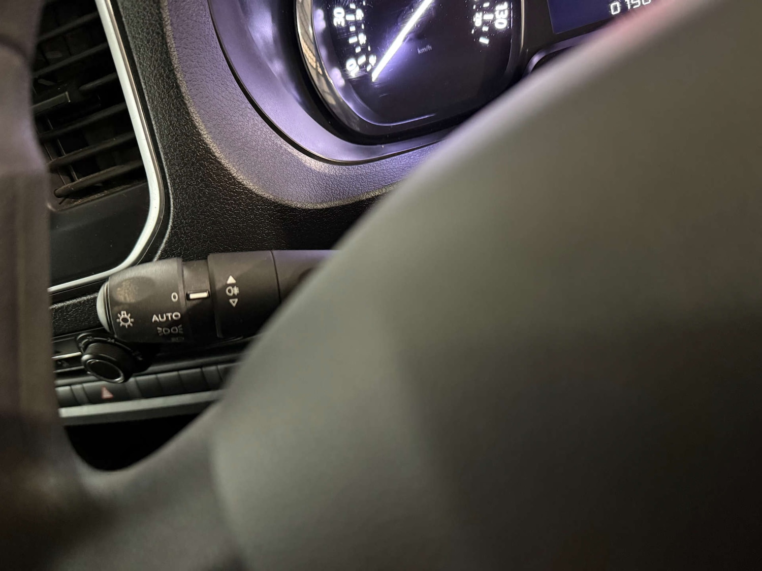 Used Peugeot Expert 2022 for sale - 76602050: Photo 10