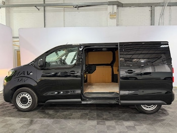 Used Peugeot Expert 2022 for sale - 76602050: Photo