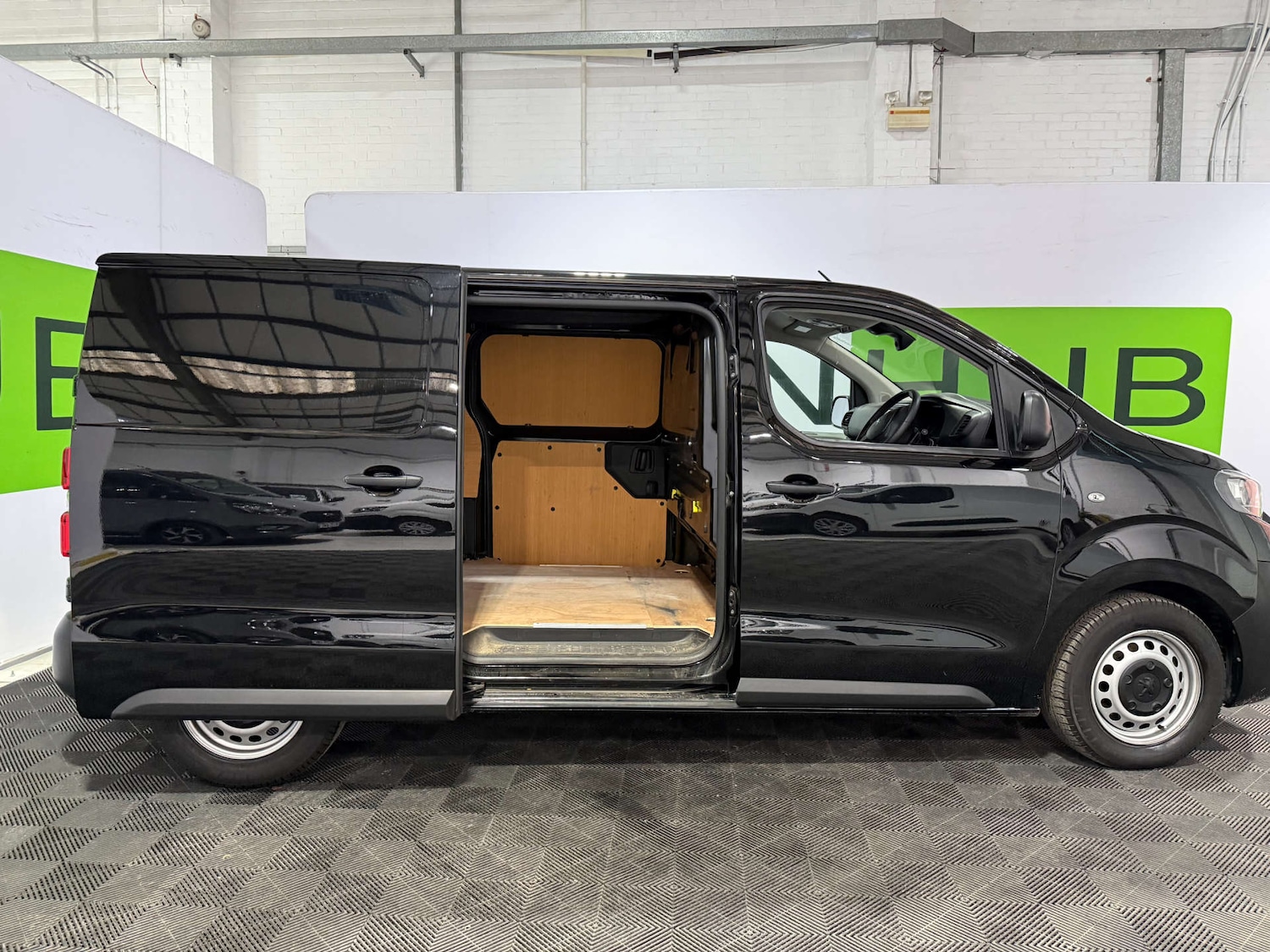 Used Peugeot Expert 2022 for sale - 76602050: Photo 7