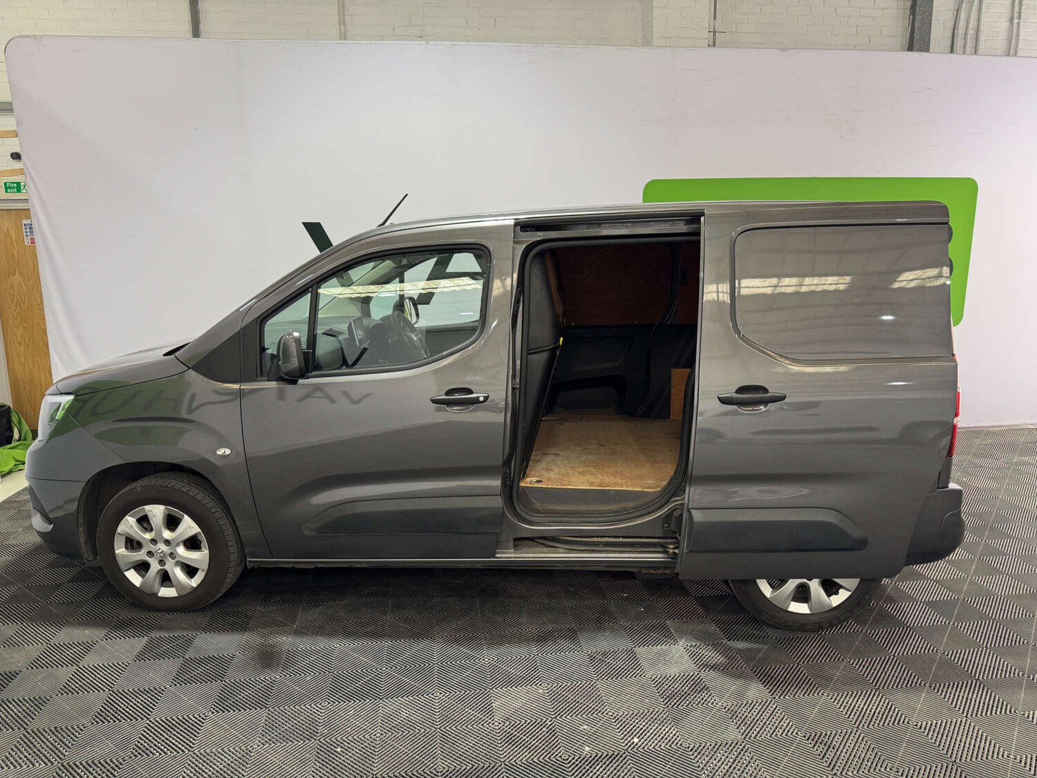 Used Vauxhall Combo 2021 for sale - 76601665: Photo 32