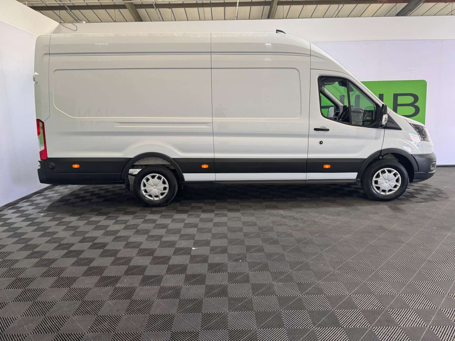 Used Ford Transit 2024 for sale - 76255861: Photo 3
