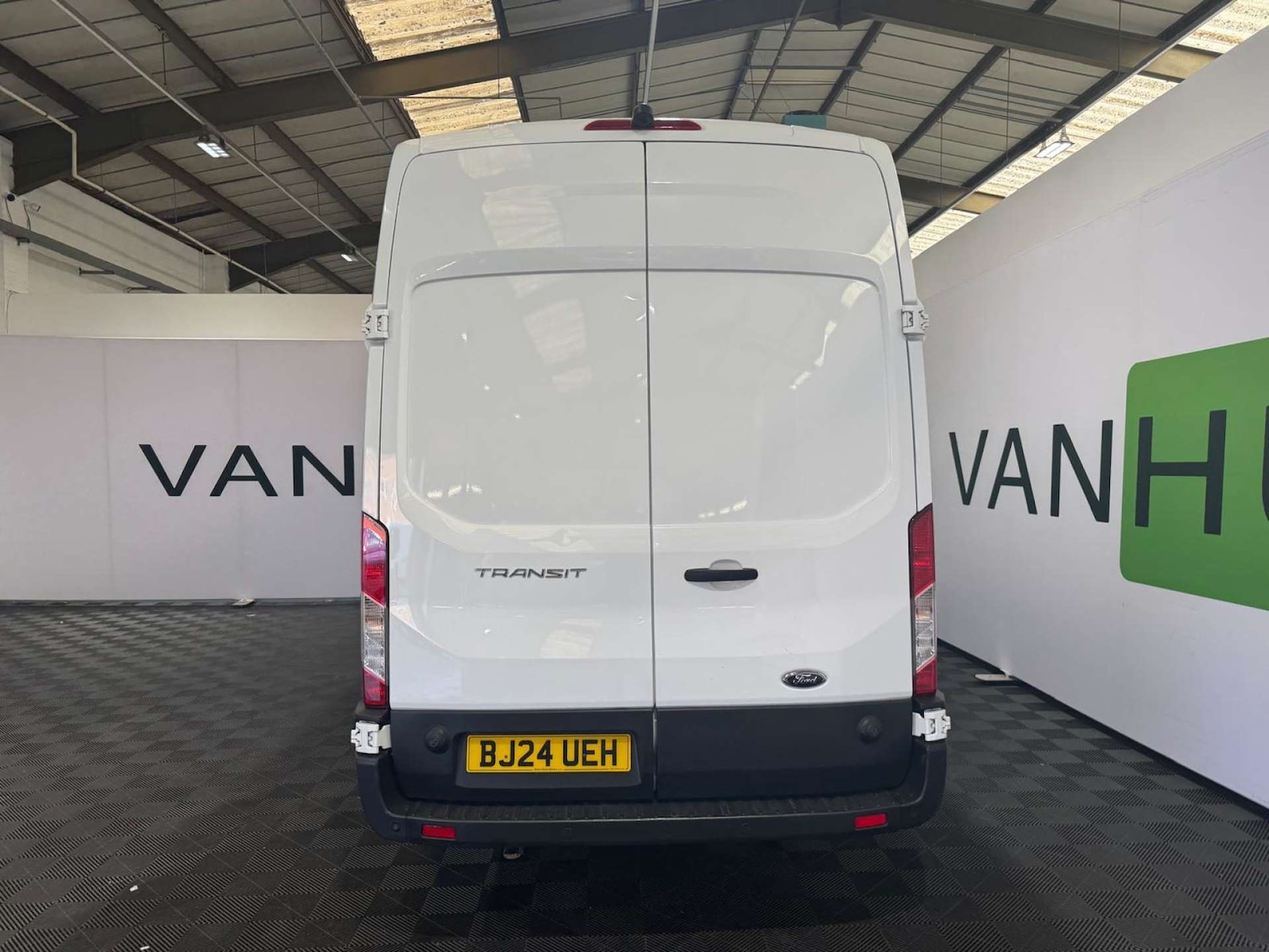 Used Ford Transit 2024 for sale - 76255861: Photo 4