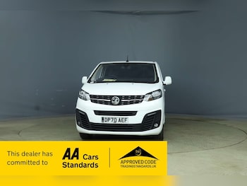 Vauxhall - Vivaro