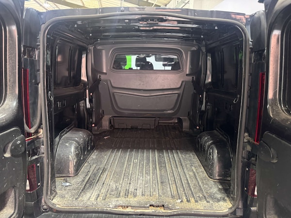 Used Vauxhall Vivaro 2019 for sale - 76148274: Photo 25