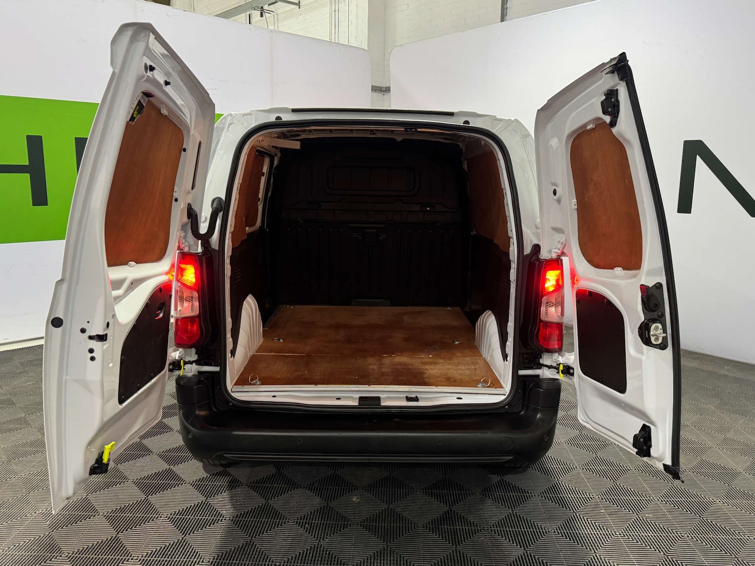 Used Vauxhall Combo 2022 for sale - 77494196: Photo 10