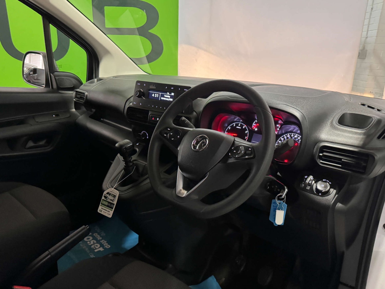 Used Vauxhall Combo 2022 for sale - 77494196: Photo 2