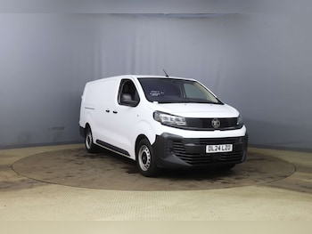 Vauxhall Vivaro feature image
