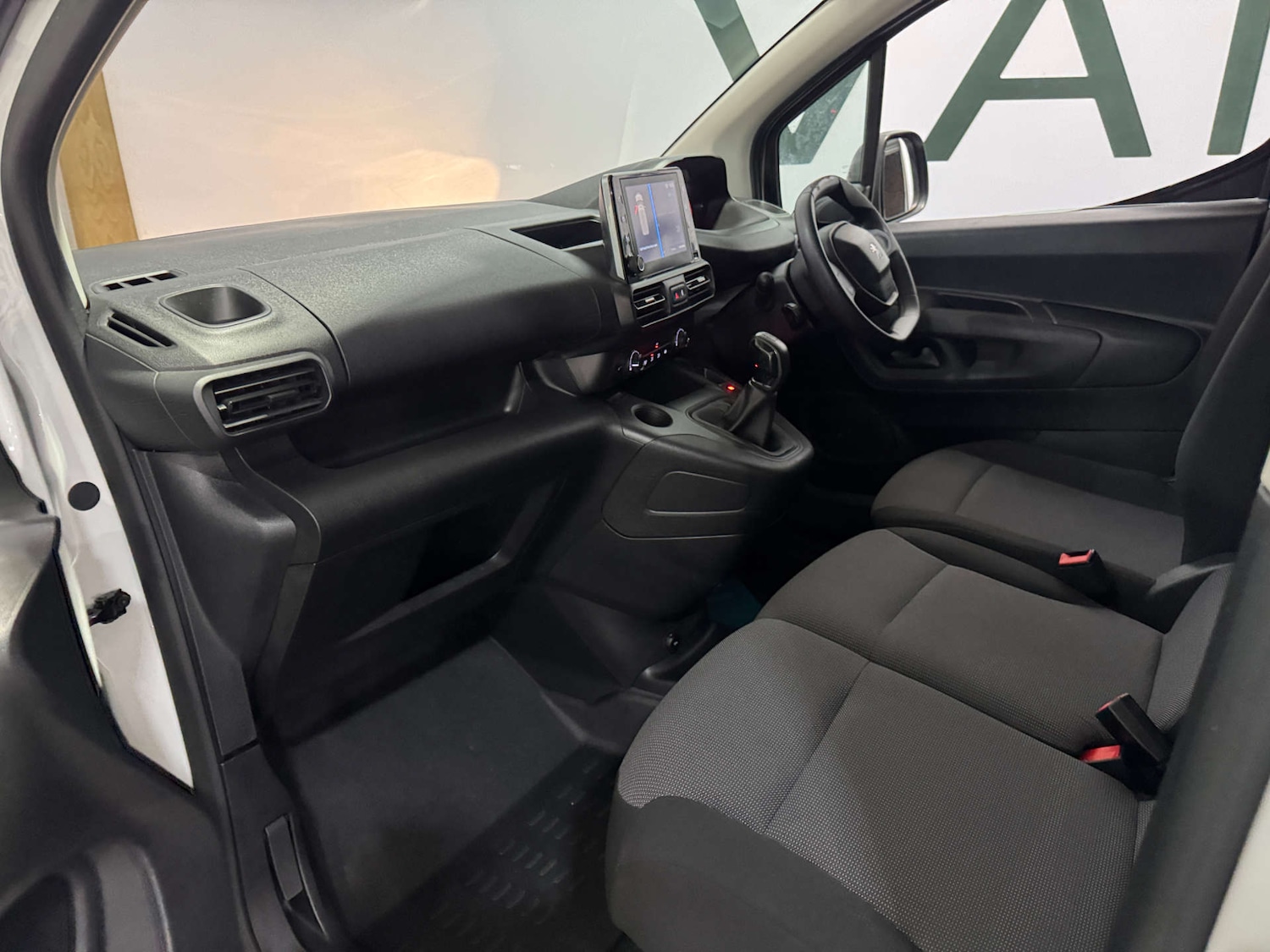 Used Peugeot Partner 2020 for sale - 77337003: Photo 17