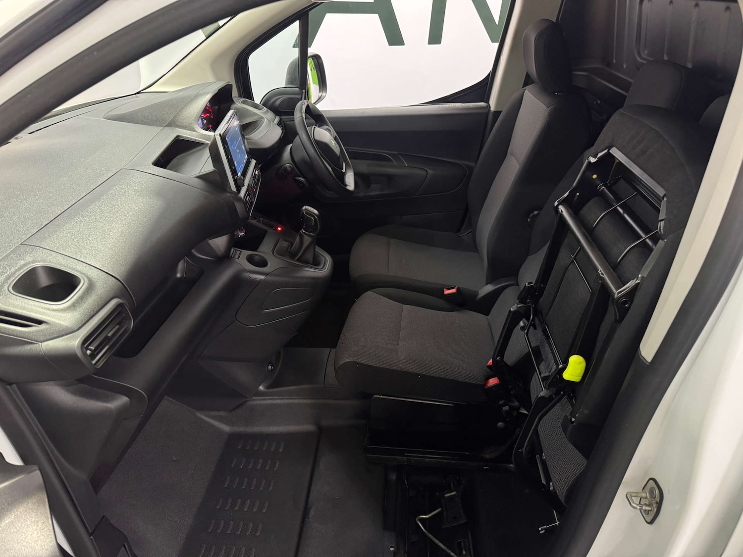 Used Peugeot Partner 2020 for sale - 77337003: Photo 21