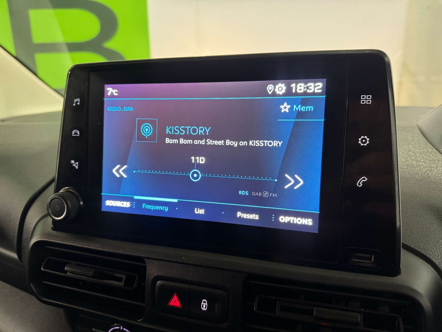 Used Peugeot Partner 2020 for sale - 77337003: Photo 22