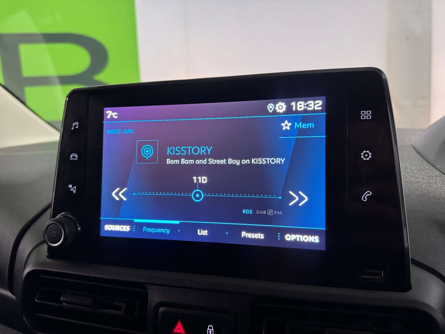 Used Peugeot Partner 2020 for sale - 77337003: Photo 26