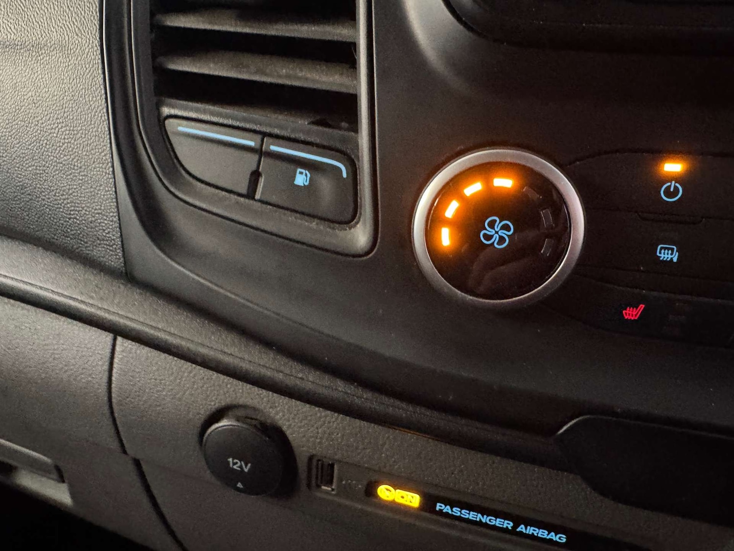 Used Ford Transit Custom 2022 for sale - 76579691: Photo 8