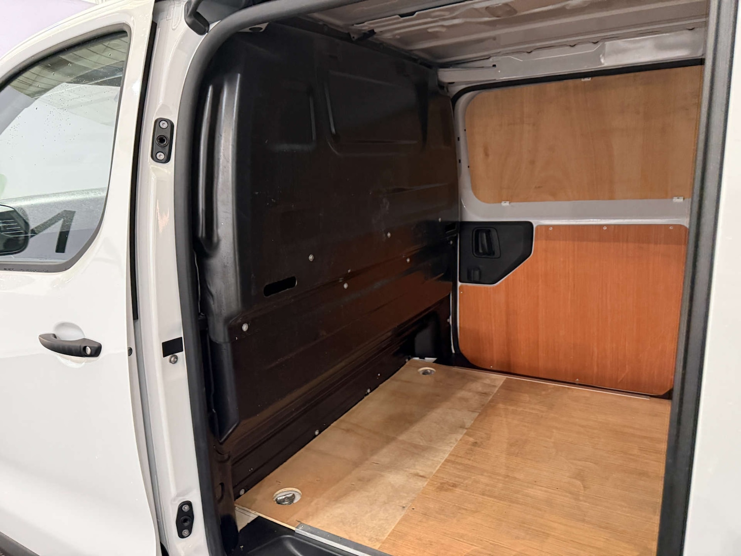 Used Vauxhall Vivaro 2024 for sale - 76830085: Photo 18