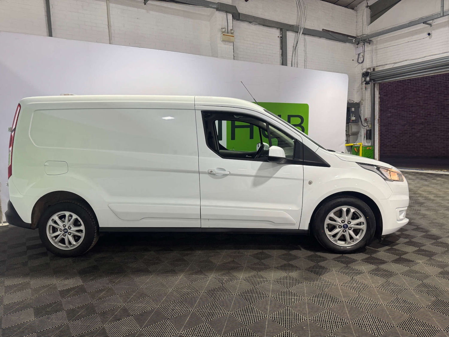 Used Ford Transit Connect 2024 for sale - 77118816: Photo 10