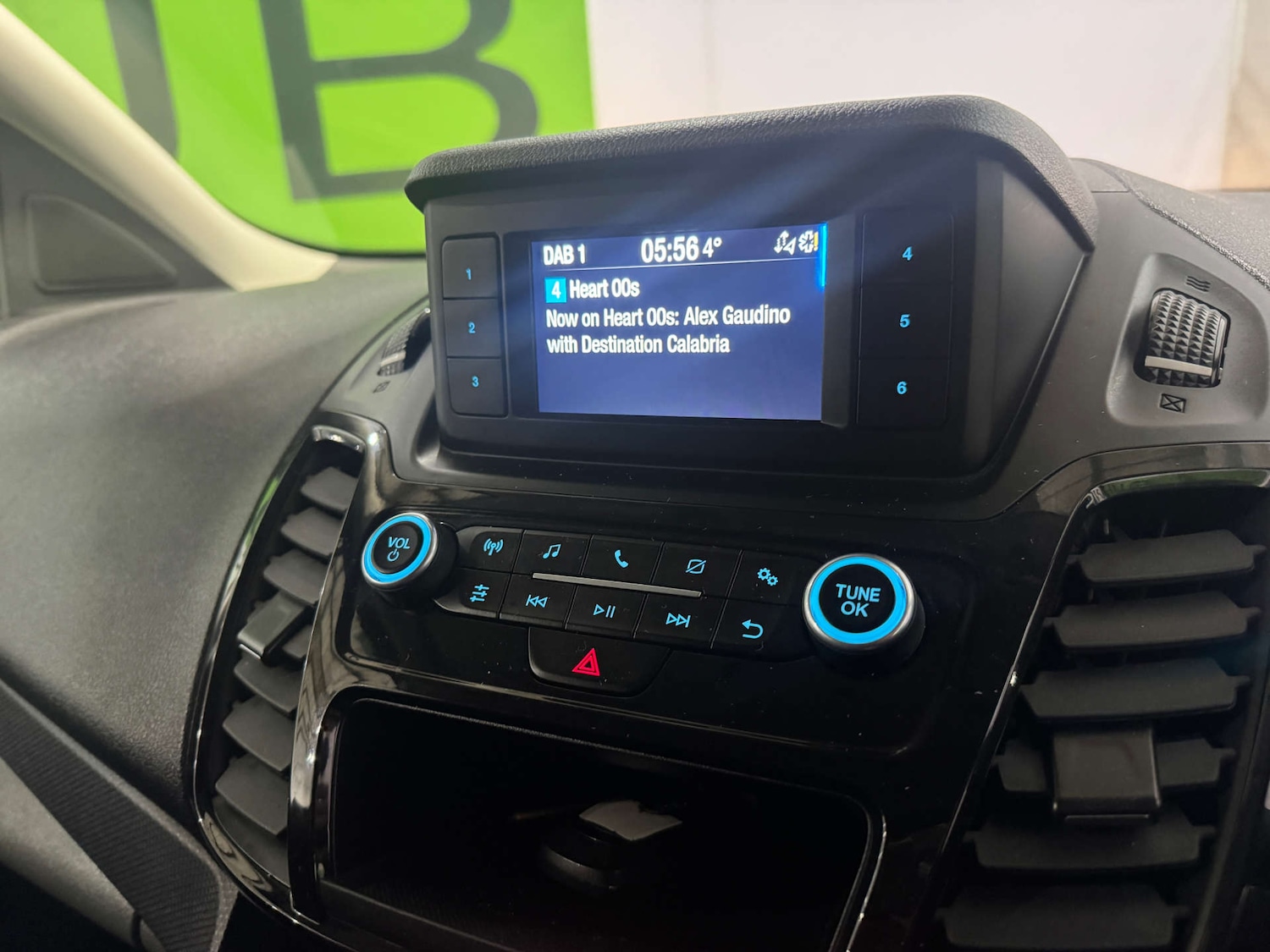 Used Ford Transit Connect 2024 for sale - 77118816: Photo 27