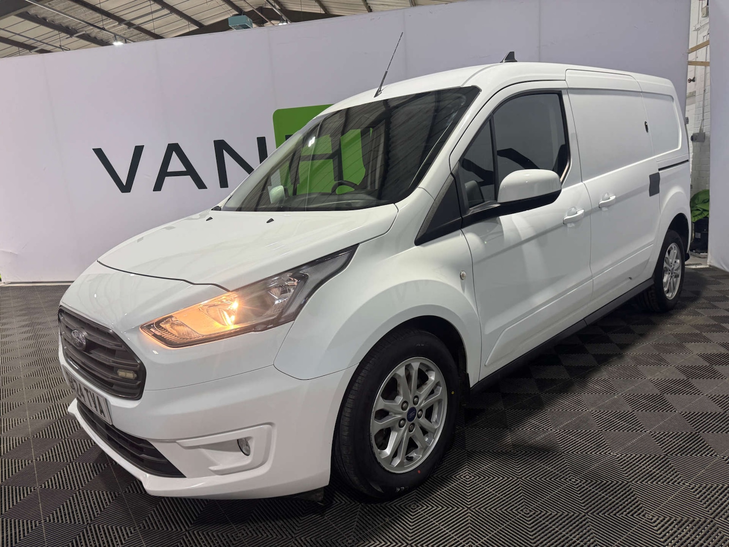 Used Ford Transit Connect 2024 for sale - 77118816: Photo 6
