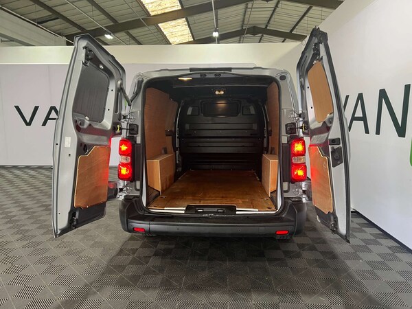 Used Vauxhall Vivaro 2023 for sale - 75356995: Photo 18
