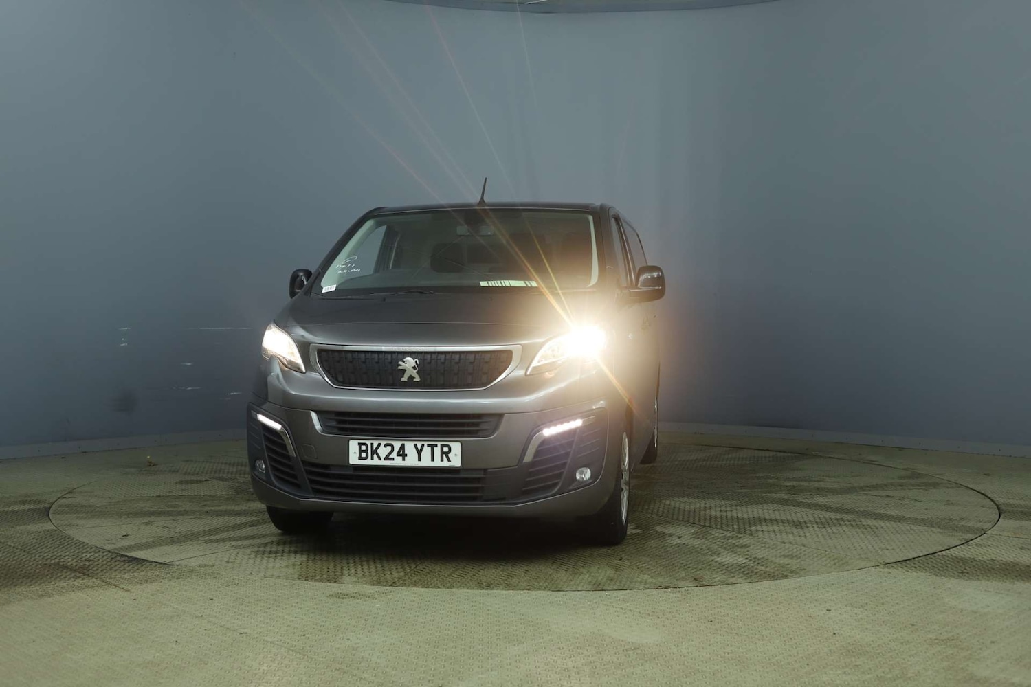 Used Peugeot Expert 2024 for sale - 77847525: Photo 2