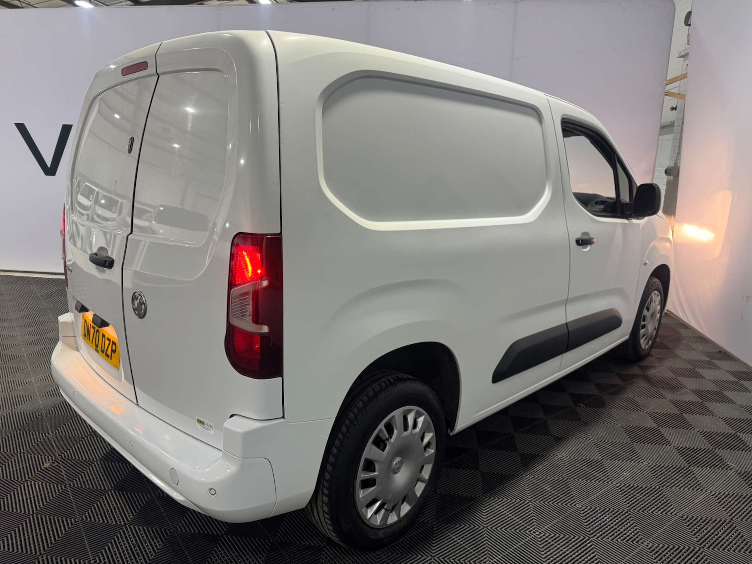 Used Vauxhall Combo 2020 for sale - 77336997: Photo 11