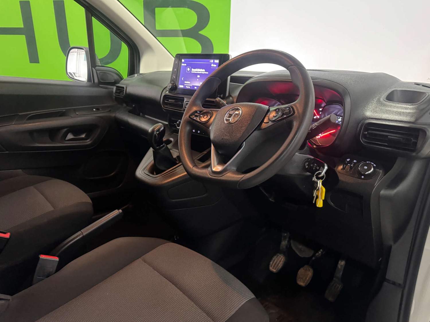 Used Vauxhall Combo 2020 for sale - 77336997: Photo 2