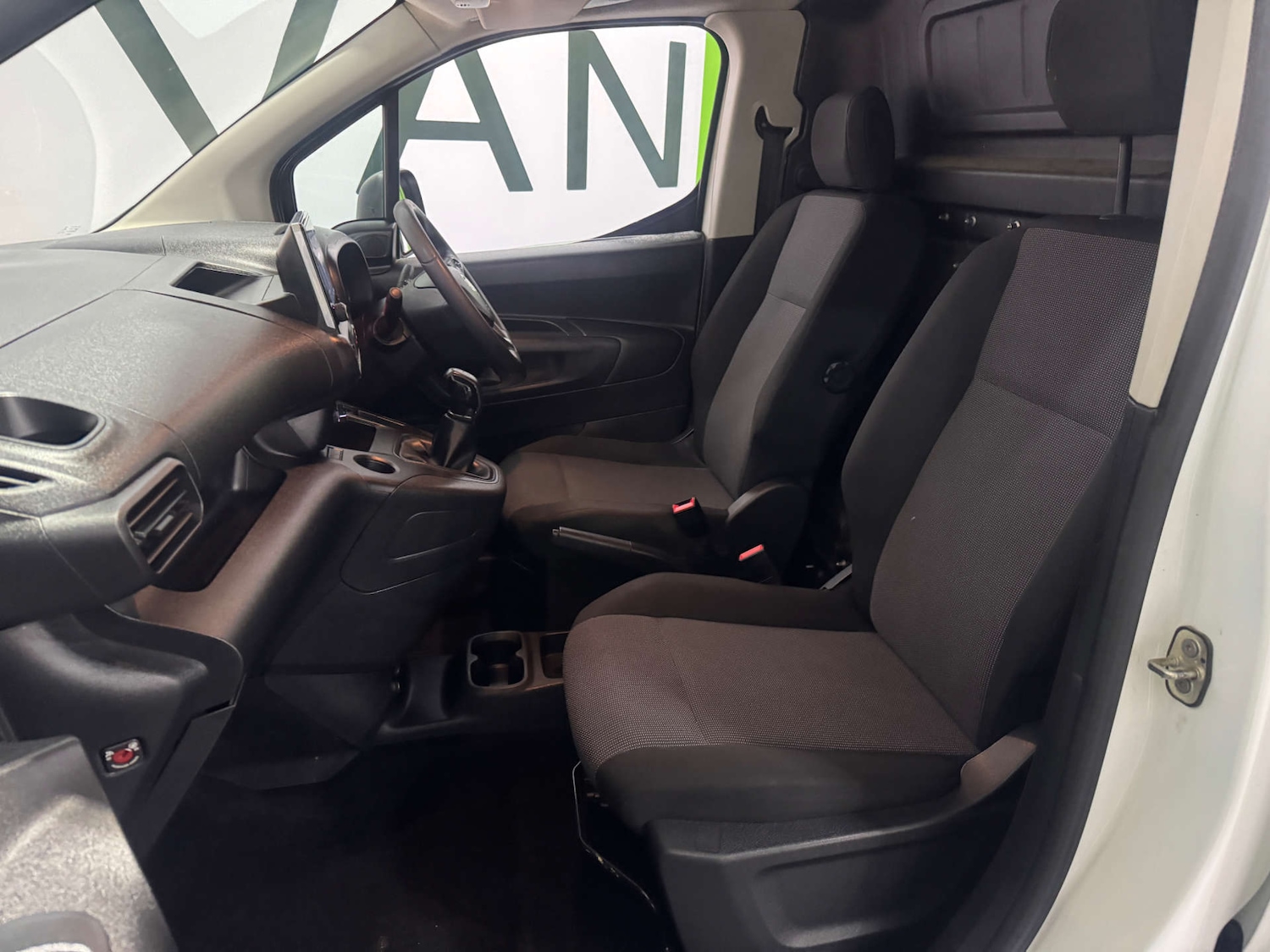 Used Vauxhall Combo 2020 for sale - 77336997: Photo 22