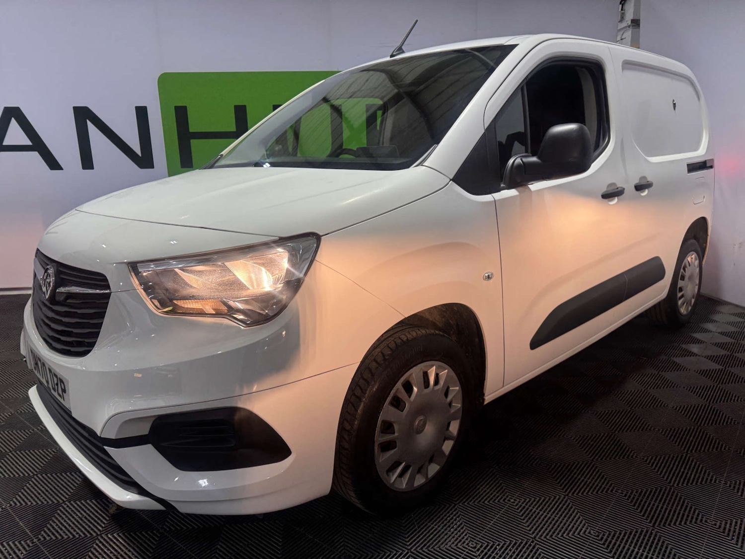 Used Vauxhall Combo 2020 for sale - 77336997: Photo 6