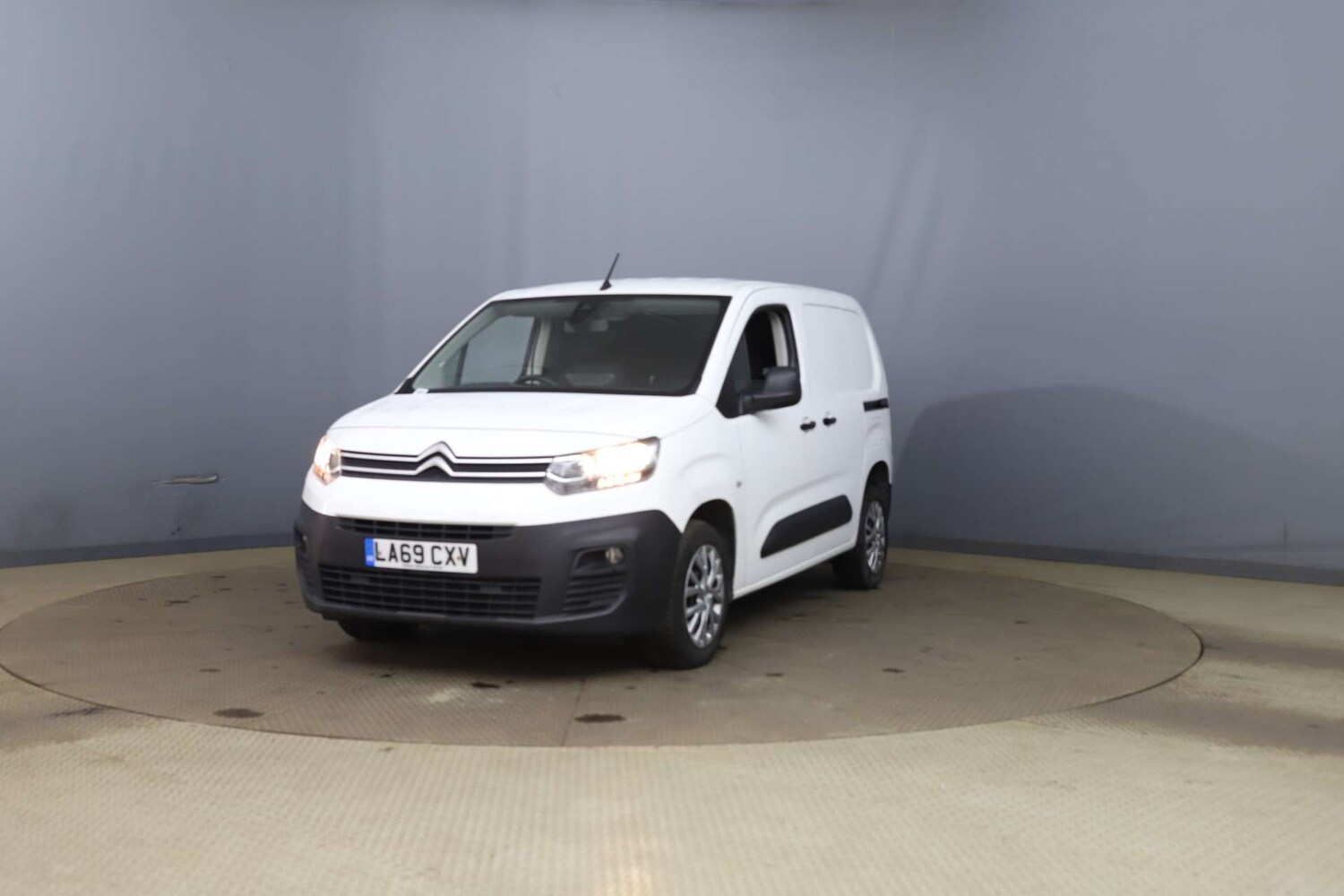 Vehicle 3