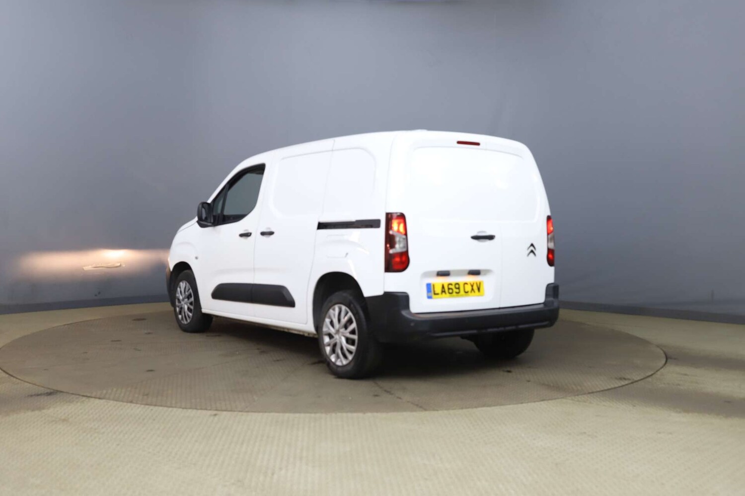 Vehicle 5